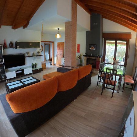 Casa Roja Villa Marron Luaran gambar